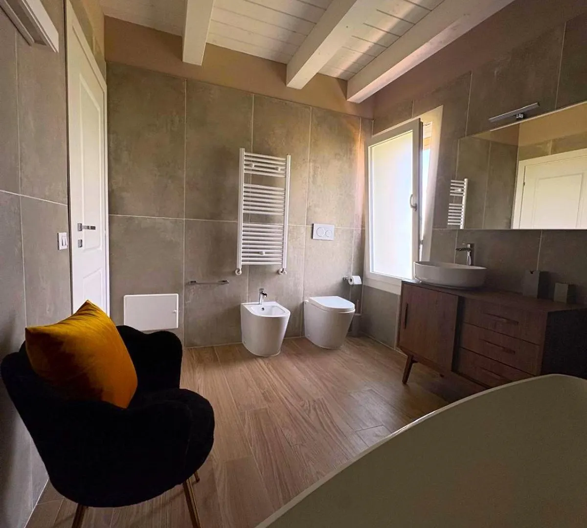 אימולה Villa Iris
