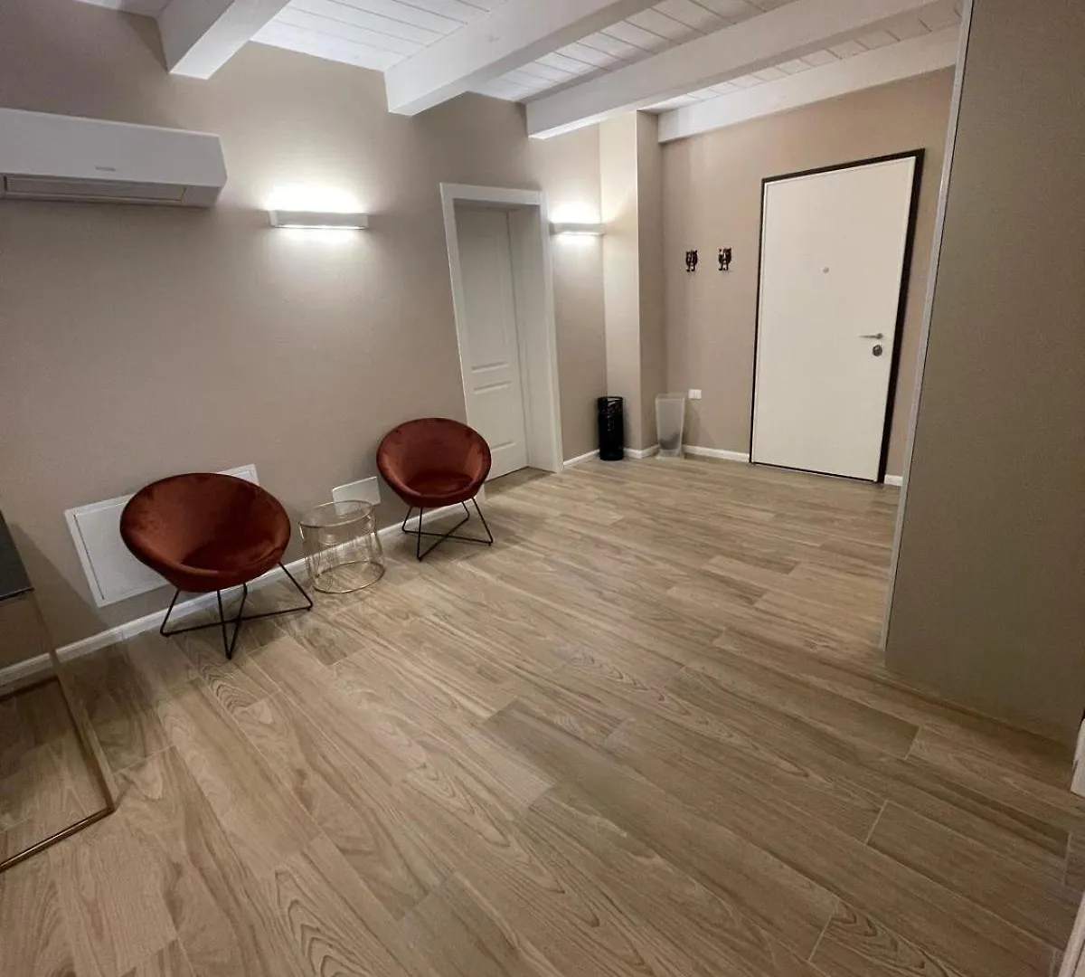 Villa Iris Imola Guest house